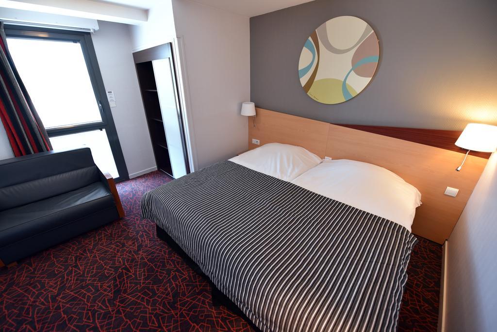 Hotel Kyriad Gare 3*